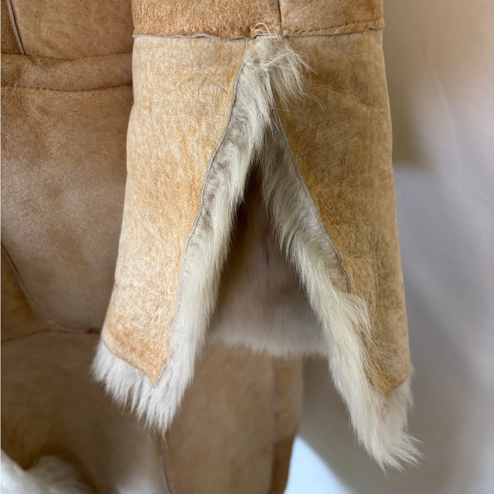 100% Shearling Full Length Camel/Ivory Vintage Coat - Picture 9 of 16